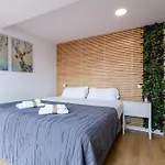 Apartment Val By Insidehome *